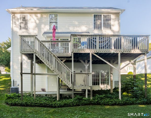 45 Pocono Lane 4, Danbury, CT 06810
