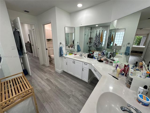 22040 Altona Dr, Boca Raton, FL 33428