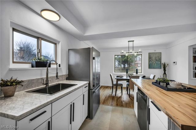 6104 Turney Road, Garfield Heights, OH 44125