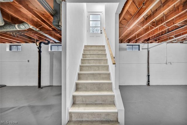 6104 Turney Road, Garfield Heights, OH 44125