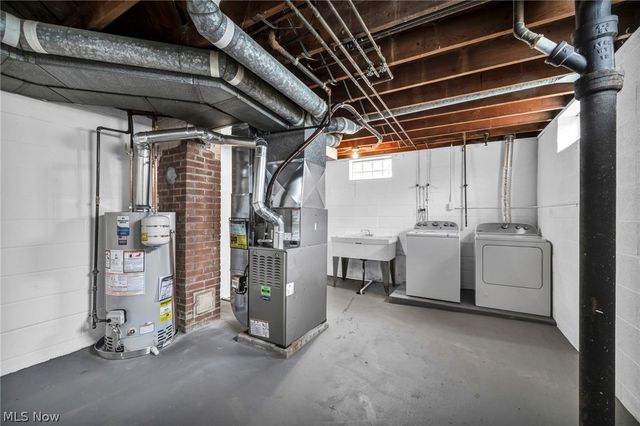 6104 Turney Road, Garfield Heights, OH 44125