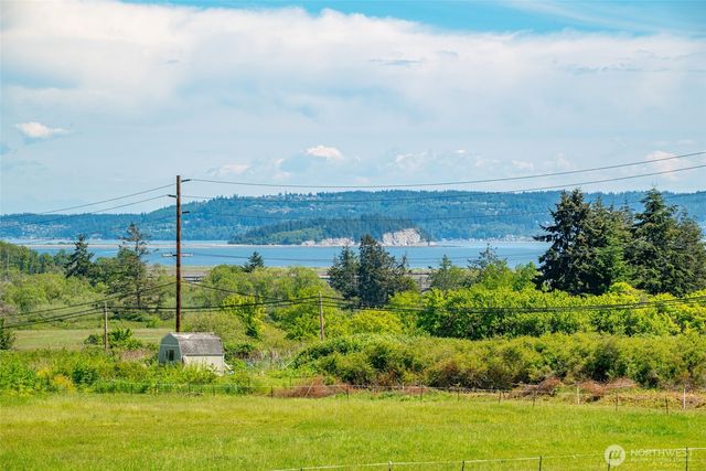 2750 Torpedo Road, Oak Harbor, WA 98277