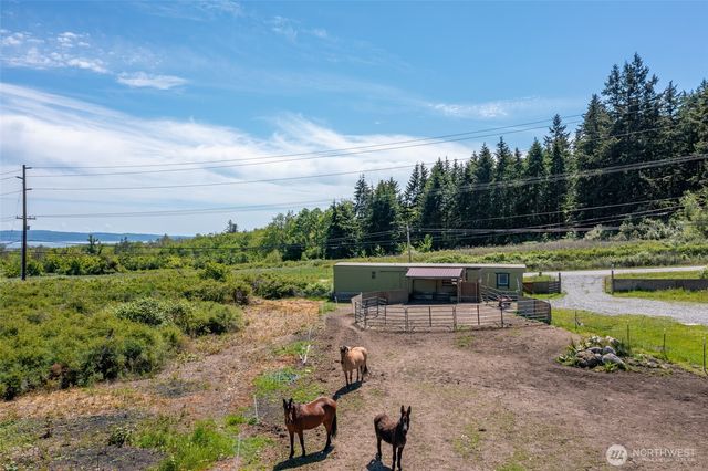 2750 Torpedo Road, Oak Harbor, WA 98277