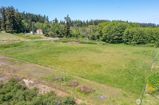 2750 Torpedo Road, Oak Harbor, WA 98277