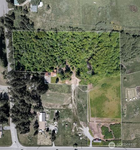 2750 Torpedo Road, Oak Harbor, WA 98277