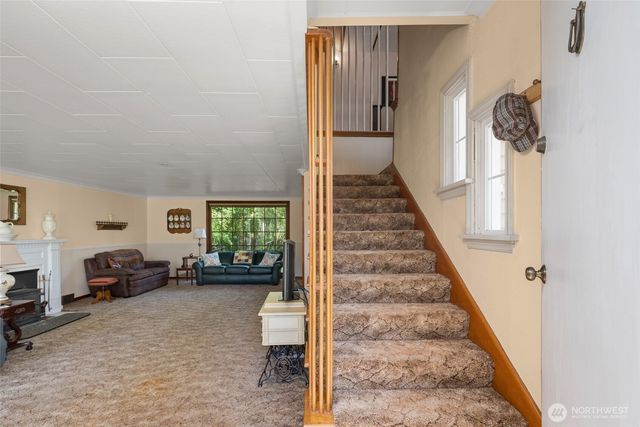2750 Torpedo Road, Oak Harbor, WA 98277