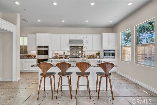 60 Sherwood, Irvine, CA 92620