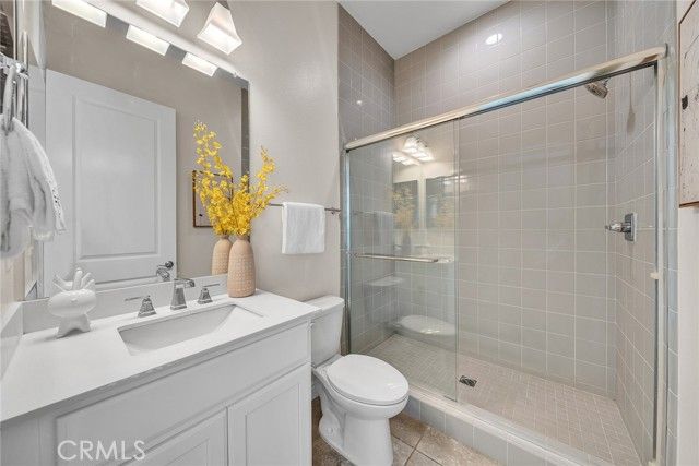 60 Sherwood, Irvine, CA 92620