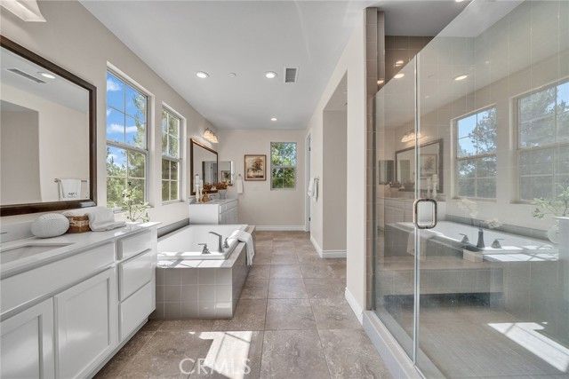 60 Sherwood, Irvine, CA 92620