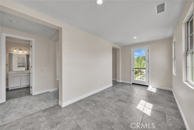 60 Sherwood, Irvine, CA 92620