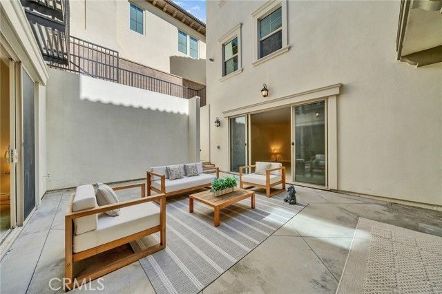 60 Sherwood, Irvine, CA 92620
