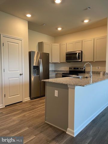 151 TIGNEY DR, Stephens City, VA 22655