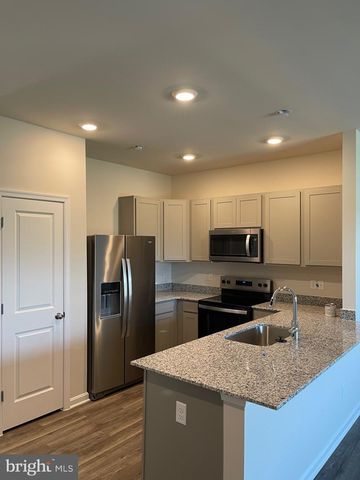 151 TIGNEY DR, Stephens City, VA 22655