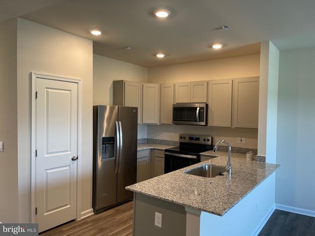 151 TIGNEY DR, Stephens City, VA 22655