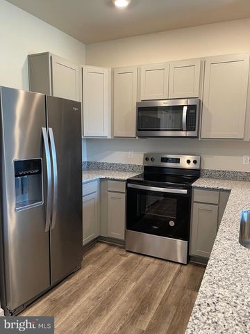 151 TIGNEY DR, Stephens City, VA 22655