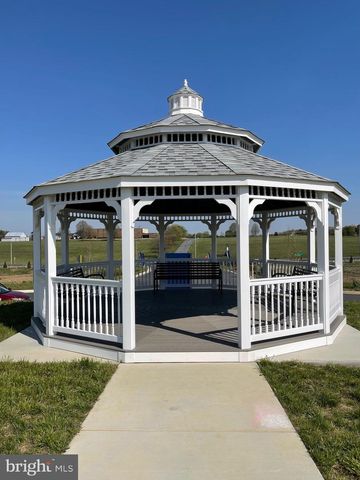 151 TIGNEY DR, Stephens City, VA 22655