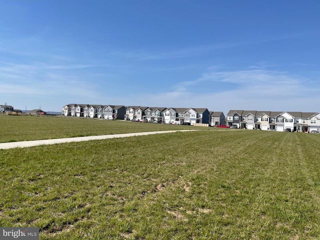 151 TIGNEY DR, Stephens City, VA 22655