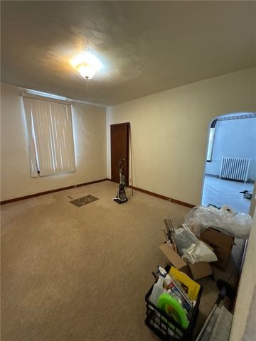 312 Welsh Ave, Wilmerding, PA 15148