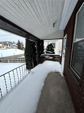 312 Welsh Ave, Wilmerding, PA 15148