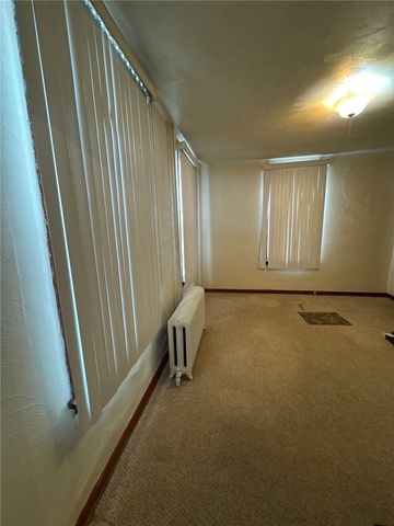 312 Welsh Ave, Wilmerding, PA 15148