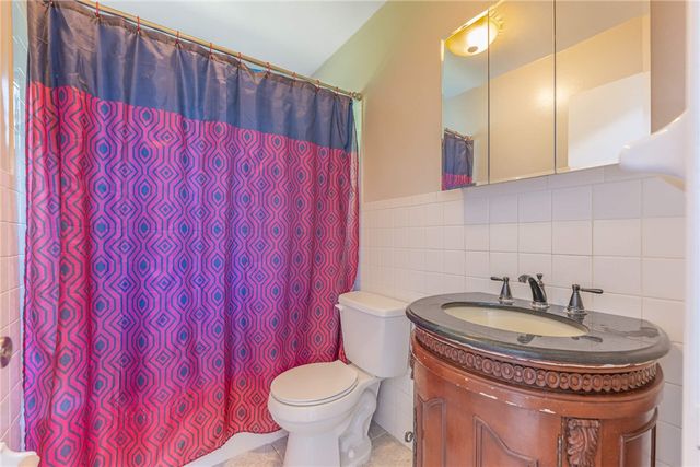 4945 Kolmar Avenue, Riverside, OH 45432