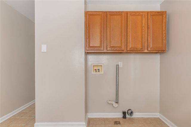 4945 Kolmar Avenue, Riverside, OH 45432