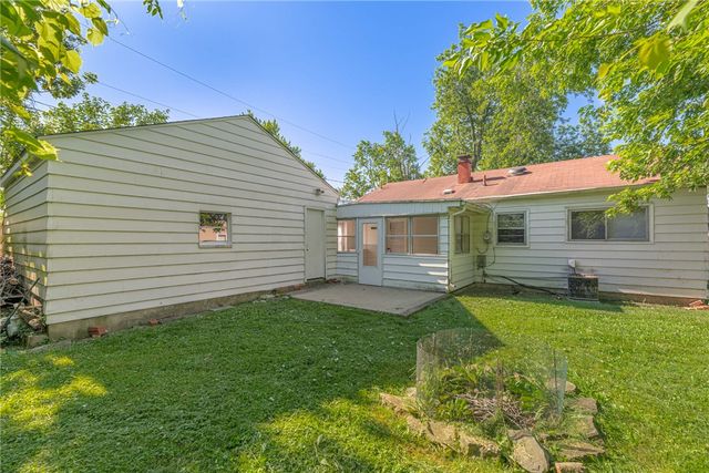 4945 Kolmar Avenue, Riverside, OH 45432
