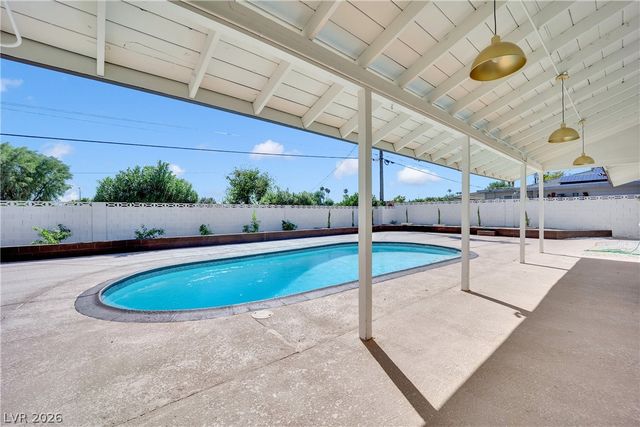 1725 Seneca Lane, Las Vegas, NV 89169