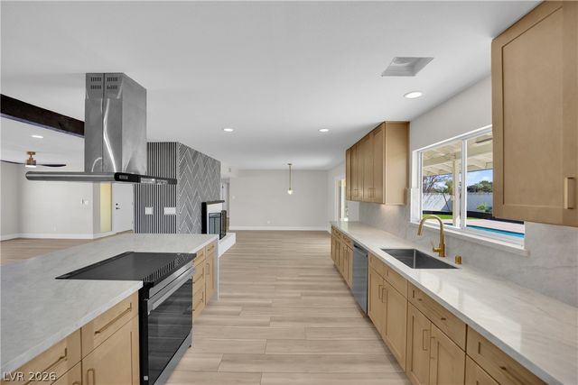 1725 Seneca Lane, Las Vegas, NV 89169
