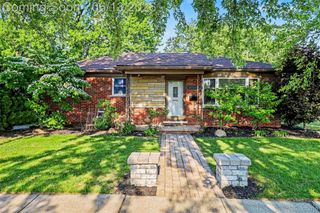 27591 Little Mack Avenue, St. Clair Shores, MI 48081