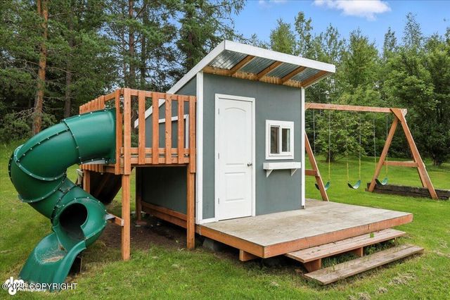 7501 E Sarasota Drive, Wasilla, AK 99654
