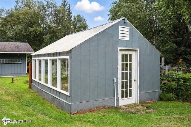 7501 E Sarasota Drive, Wasilla, AK 99654
