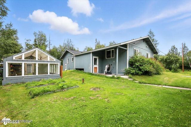 7501 E Sarasota Drive, Wasilla, AK 99654