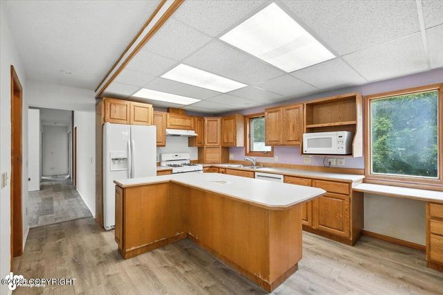 7501 E Sarasota Drive, Wasilla, AK 99654