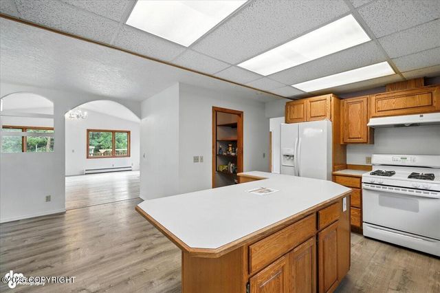 7501 E Sarasota Drive, Wasilla, AK 99654