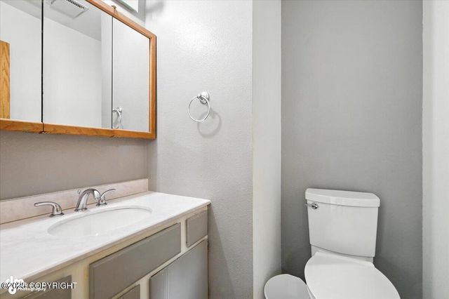 7501 E Sarasota Drive, Wasilla, AK 99654