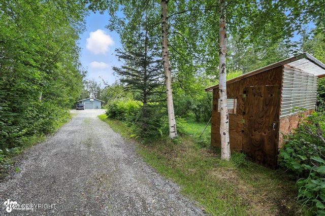 7501 E Sarasota Drive, Wasilla, AK 99654