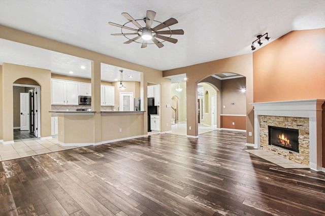 12843 Sherlock Acres Drive, Tomball, TX 77377