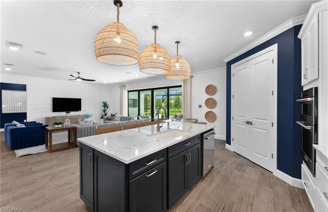 10133 Seaside WAY, Bonita Springs, FL 34135