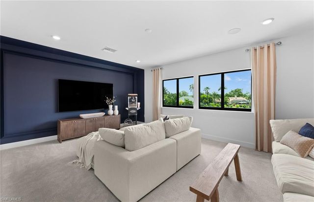 10133 Seaside WAY, Bonita Springs, FL 34135