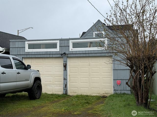 1907 Simpson Avenue, Aberdeen, WA 98520