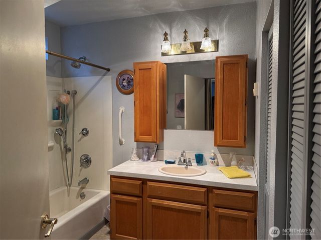 1907 Simpson Avenue, Aberdeen, WA 98520