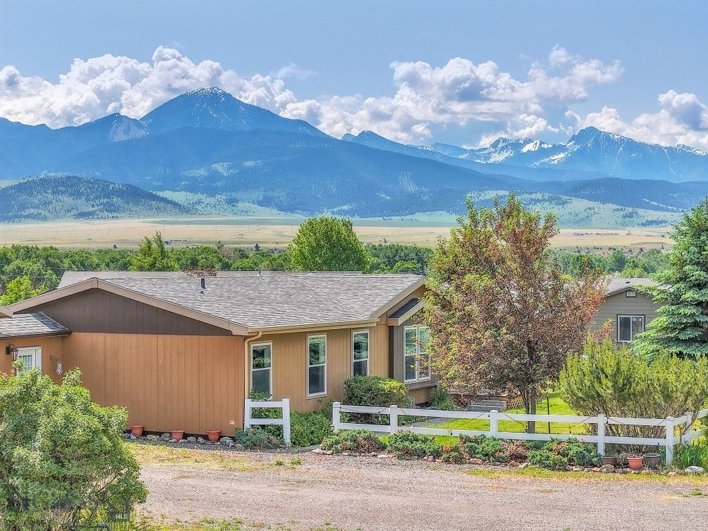 606 Hefferlin, Livingston, MT 59047
