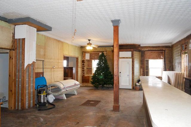 232625 COUNTY ROAD E, Athens, WI 54411