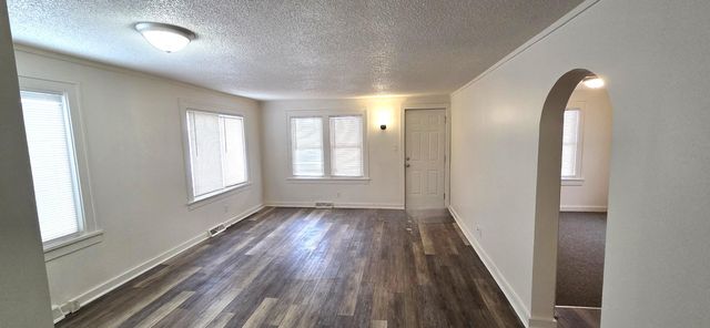 1342 Monroe Street, Benton Harbor, MI 49022