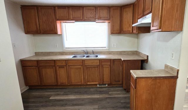 1342 Monroe Street, Benton Harbor, MI 49022