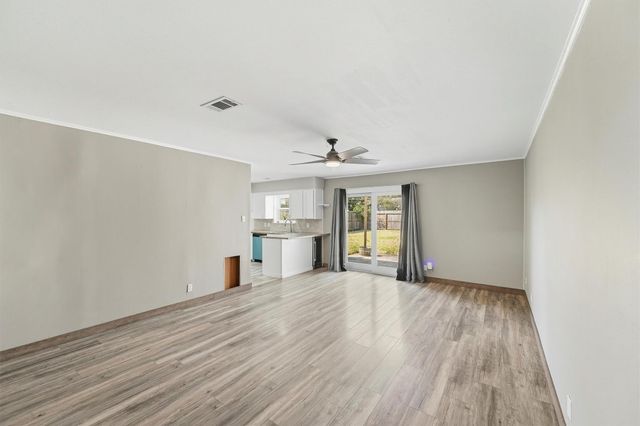 14143 Roundstone Lane, Houston, TX 77015