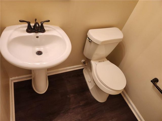 1854 Caswell Parkway 56, Marietta, GA 30060