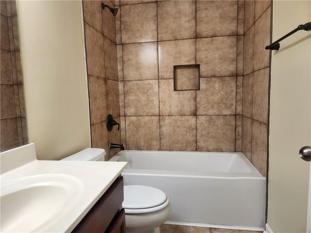 1854 Caswell Parkway 56, Marietta, GA 30060