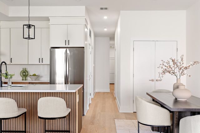 28A Swan Avenue 1, Boston, MA 02128
